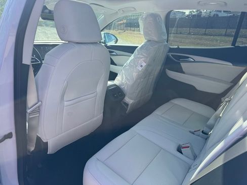 New 2026 Buick Envision Avenir image 23