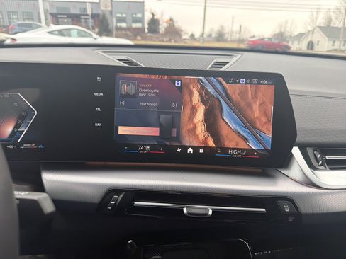 Used 2025 BMW X2 xDrive28i image 24