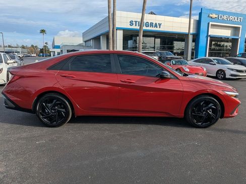 Used 2026 Hyundai Elantra Sport image 3