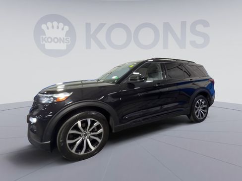 Used 2020 Ford Explorer ST w/ Premium Technology Package image 5
