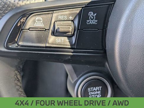 Used 2024 Alfa Romeo Giulia Ti AWD/4WD image 19