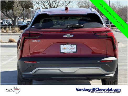 New 2026 Chevrolet Blazer EV LT w/ Super Cruise Package FWD image 5