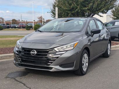New 2025 Nissan Versa S w/ Trunk Package