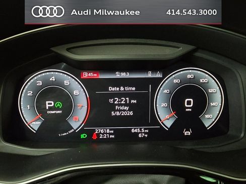 Used 2023 Audi Q8 Premium w/ Convenience Package AWD/4WD image 38
