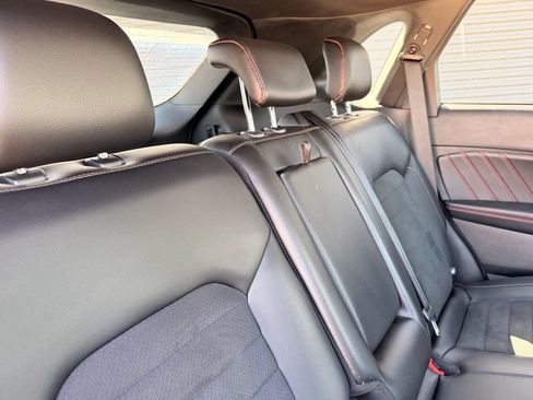 Used 2021 Ford Edge ST-Line FWD image 15