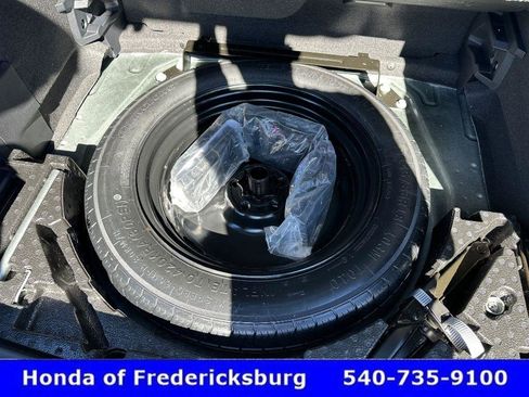 Used 2024 Volkswagen Tiguan SE R-Line image 42