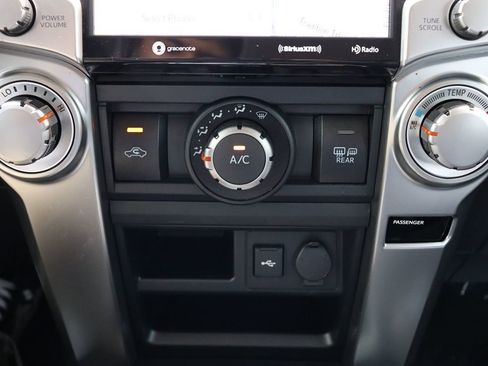 Used 2023 Toyota 4Runner SR5 Premium image 26