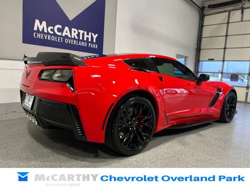Used 2019 Chevrolet Corvette Z06 RWD image 5