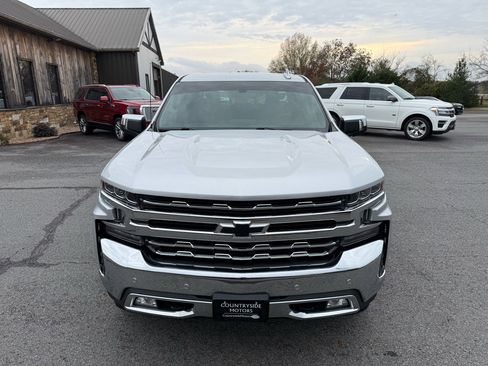 Used 2019 Chevrolet Silverado 1500 LTZ image 11