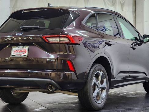 Used 2023 Ford Escape ST-Line Select w/ Tech Pack #2 image 5