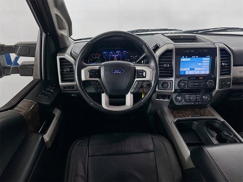 Used 2019 Ford F250 Lariat w/ Lariat Value Package image 25