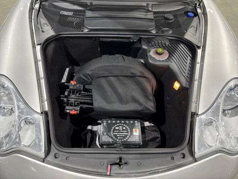 Used 2004 Porsche 911 Carrera 4 image 16