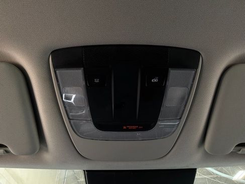 Used 2025 Kia Sportage LX FWD image 16