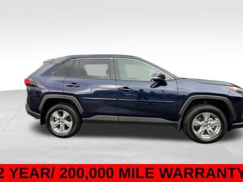 Used 2025 Toyota RAV4 XLE image 8