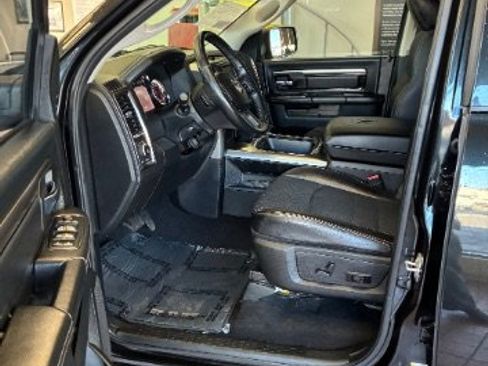 Used 2017 RAM 1500 Sport w/ Premium Sound Group image 15