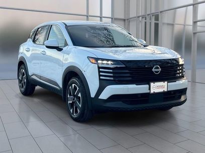 Used 2025 Nissan Kicks SV w/ Illumination Package