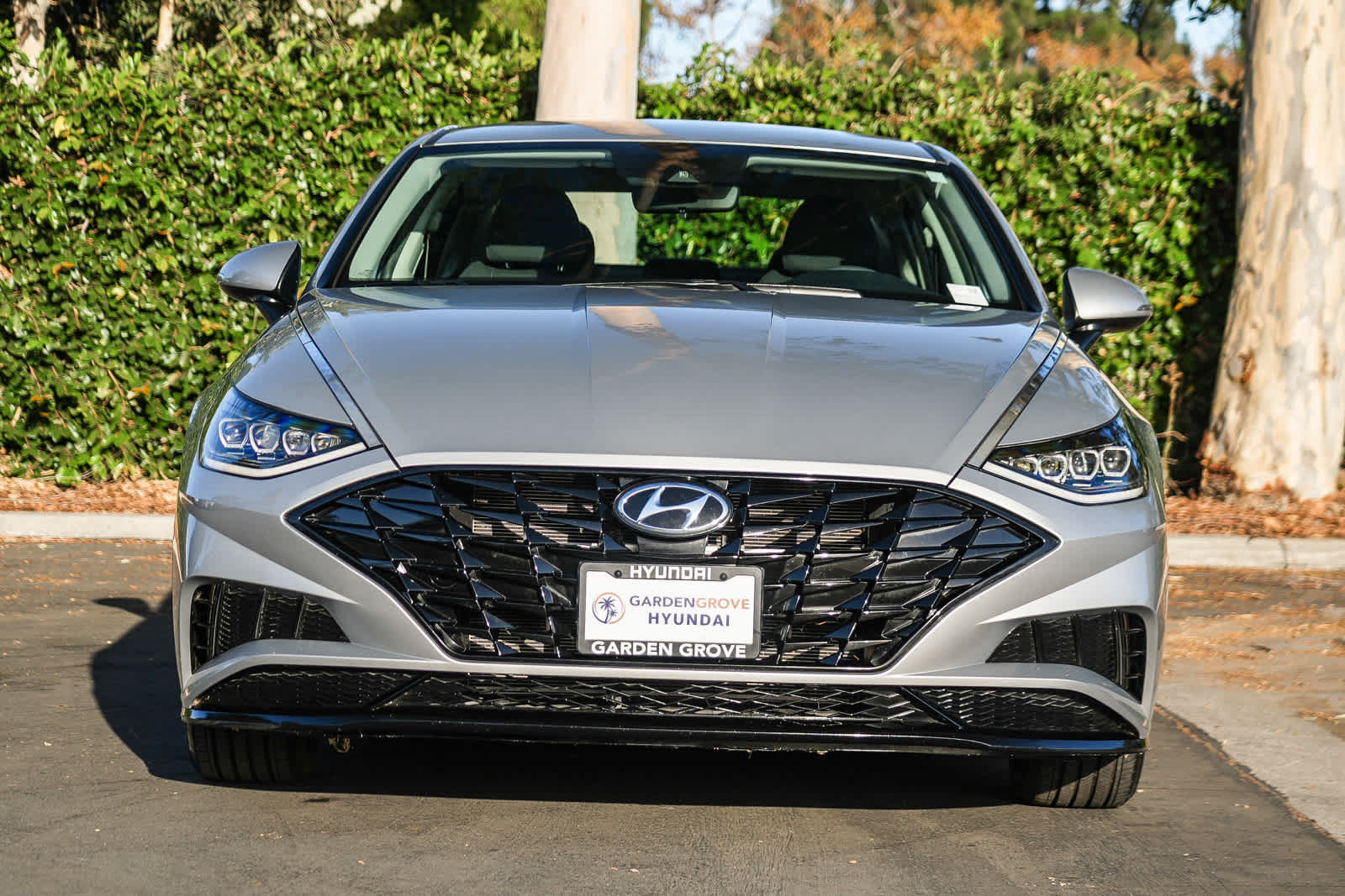 Used 2023 Hyundai Sonata SEL w/ Preferred Accessory Package FWD image 4