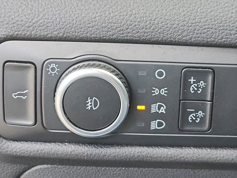 Used 2023 Ford Explorer XLT w/ Equipment Group 202A image 26