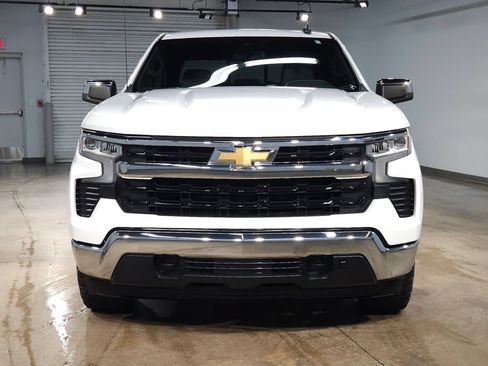 Used 2025 Chevrolet Silverado 1500 LT w/ Z71 Off-Road Package AWD/4WD image 2