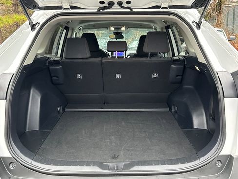 Used 2025 Toyota RAV4 LE image 6