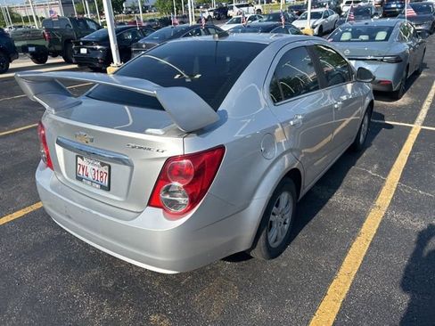 Used 2015 Chevrolet Sonic LT FWD image 5