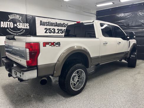 Used 2018 Ford F350 King Ranch w/ King Ranch Ultimate Package image 3