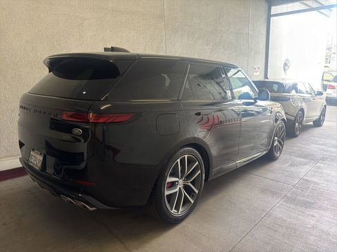 Used 2023 Land Rover Range Rover Sport First Edition AWD/4WD image 7