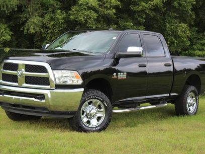 Used 2016 RAM 2500 Tradesman w/ Chrome Appearance Group