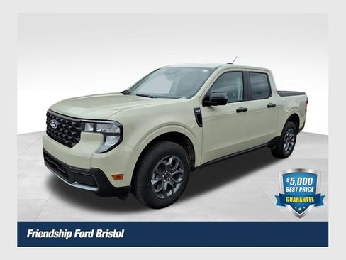 New 2025 Ford Maverick XLT w/ Equipment Group 301A image 1