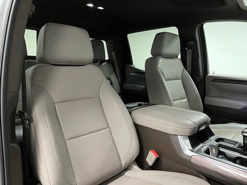 Used 2023 Chevrolet Silverado 1500 LTZ w/ Technology Package AWD/4WD image 58