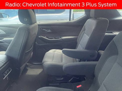 Used 2022 Chevrolet Traverse LT AWD/4WD image 8