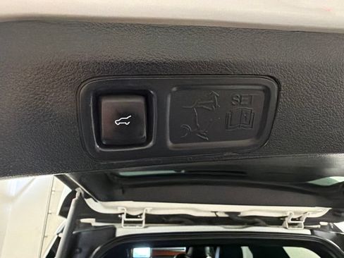 Certified 2021 Lincoln Navigator Reserve AWD/4WD image 41