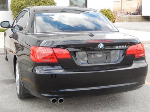 Used 2012 BMW 328i Convertible image 39