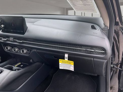Certified 2025 Honda HR-V EX-L image 24
