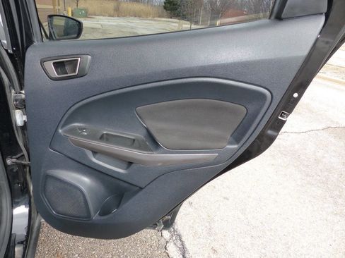 Used 2020 Ford EcoSport SE w/ SE Convenience Package AWD/4WD image 32