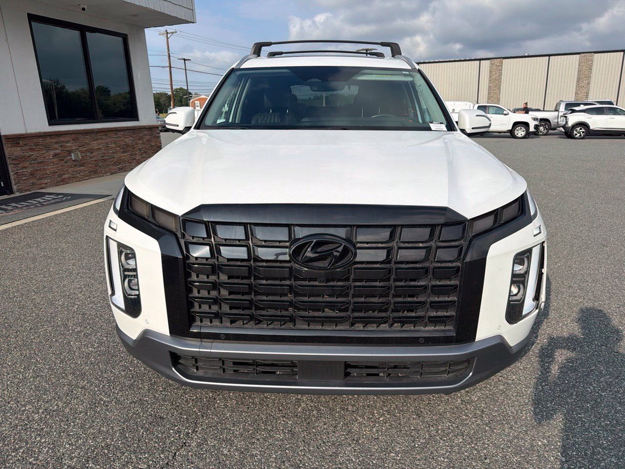 Used 2023 Hyundai Palisade Limited AWD/4WD image 12
