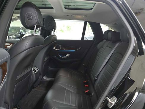 Used 2016 Mercedes-Benz GLC 300 4MATIC image 16