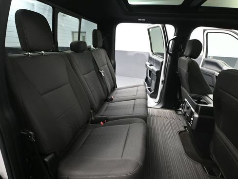 Used 2020 Ford F150 XLT w/ Equipment Group 302A Luxury AWD/4WD image 46