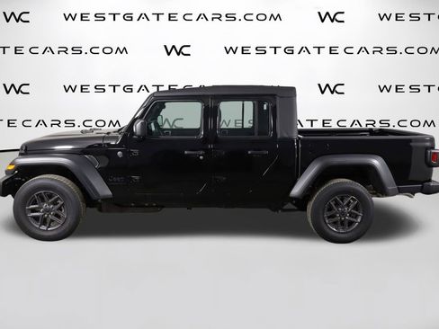 New 2026 Jeep Gladiator Sport image 5