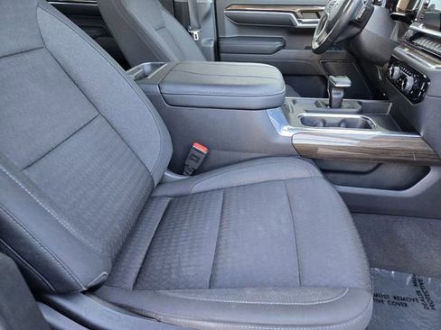 Used 2023 Chevrolet Silverado 1500 RST image 12