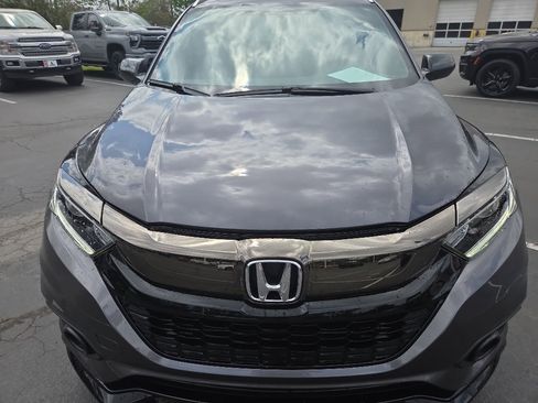 Used 2022 Honda HR-V Sport image 8