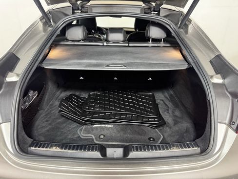 Used 2023 Mercedes-Benz GLC 300 4MATIC Coupe image 6