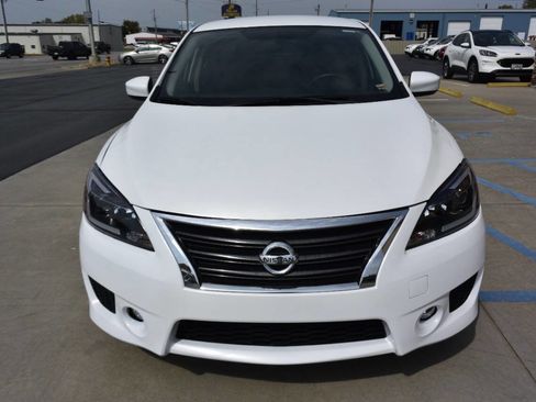 Used 2014 Nissan Sentra SR w/ SR Driver Package image 8