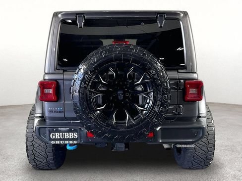 Used 2021 Jeep Wrangler Unlimited Rubicon 4xe w/ Cold Weather Group AWD/4WD image 6