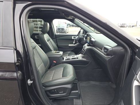 Used 2023 Ford Explorer Timberline w/ Timberline Technology Package image 10