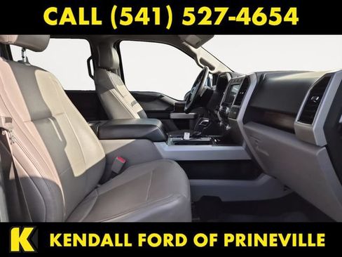 Used 2017 Ford F150 Lariat w/ Equipment Group 502A Luxury AWD/4WD image 15
