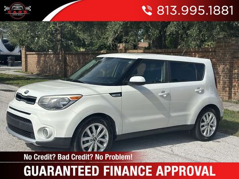 Used 2018 Kia Soul + FWD image 1
