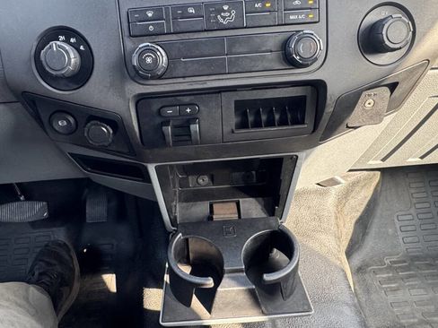 Used 2016 Ford F450 XL w/ Power Equipment Group image 72