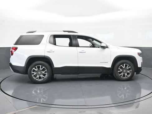 Used 2022 GMC Acadia SLE w/ Driver Convenience Package image 7