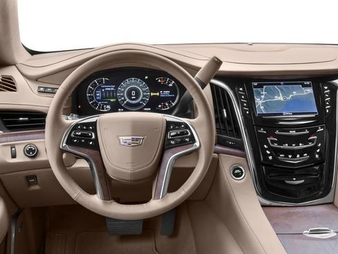 Used 2018 Cadillac Escalade Platinum image 7